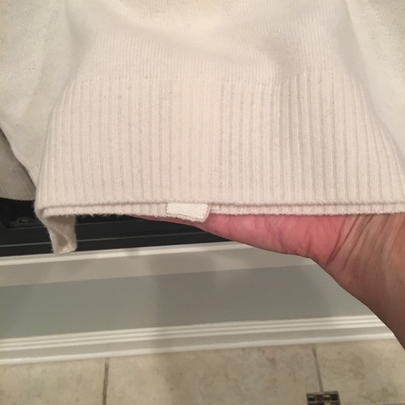 NWOT Women’s JCrew 100% Cashmere Cardigan Sweater - Picture 3 of 6